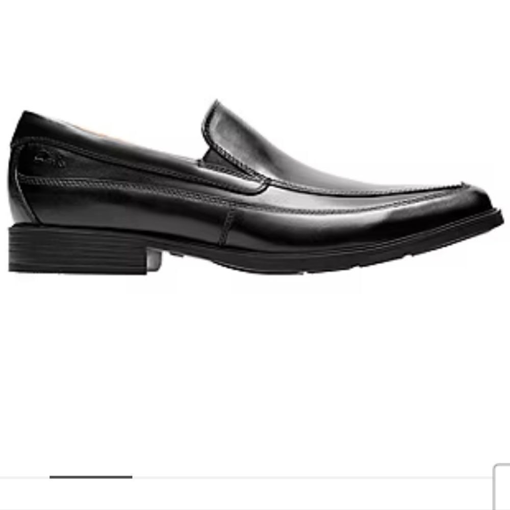 NIB Clarks Tilden Free Black Leather Size 8.5